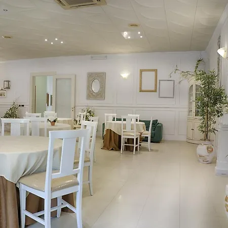 Hotel Club Angelini Bellaria-Igea Marina