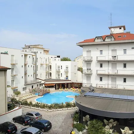 Club Angelini