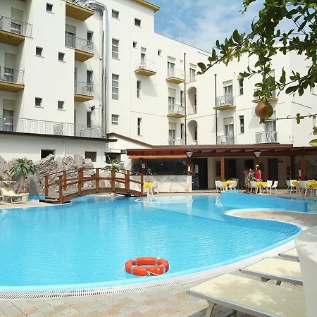 Hotel Club Angelini
